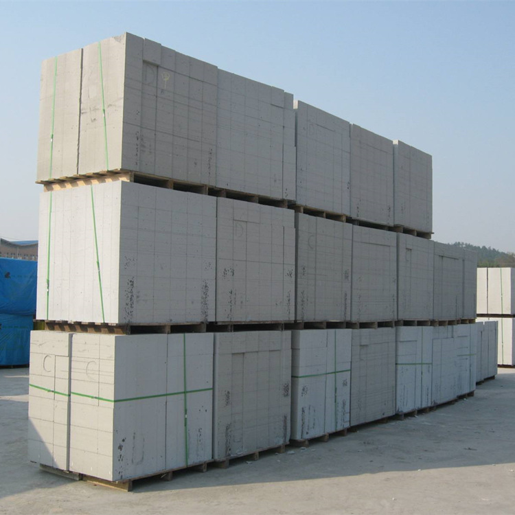 万宁宁波台州金华厂家：加气砼砌块墙与粘土砖墙造价比照分析